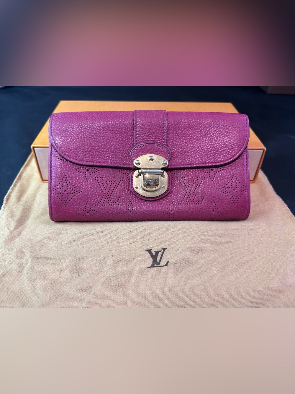 Louis Vuitton Mahina Iris Fuchsia Perforated Monogram Leather Clutch
